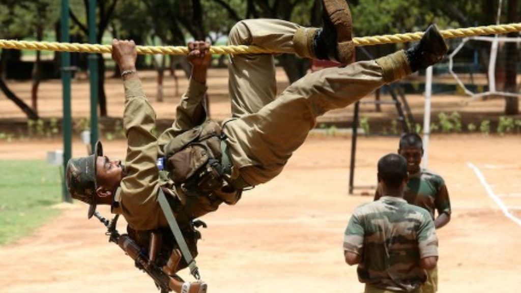 कैसे करें 12वीं के बाद Defence में एंट्री?