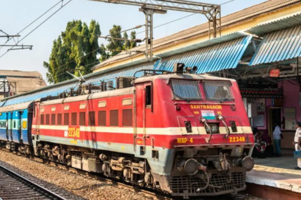 सरकारी नौकरी का सुनहरा मौका: रेलवे ने जारी की नई वैकेंसी, जानें कौन कर सकता है आवेदन रेलवे NTPC और JE भर्ती 2025