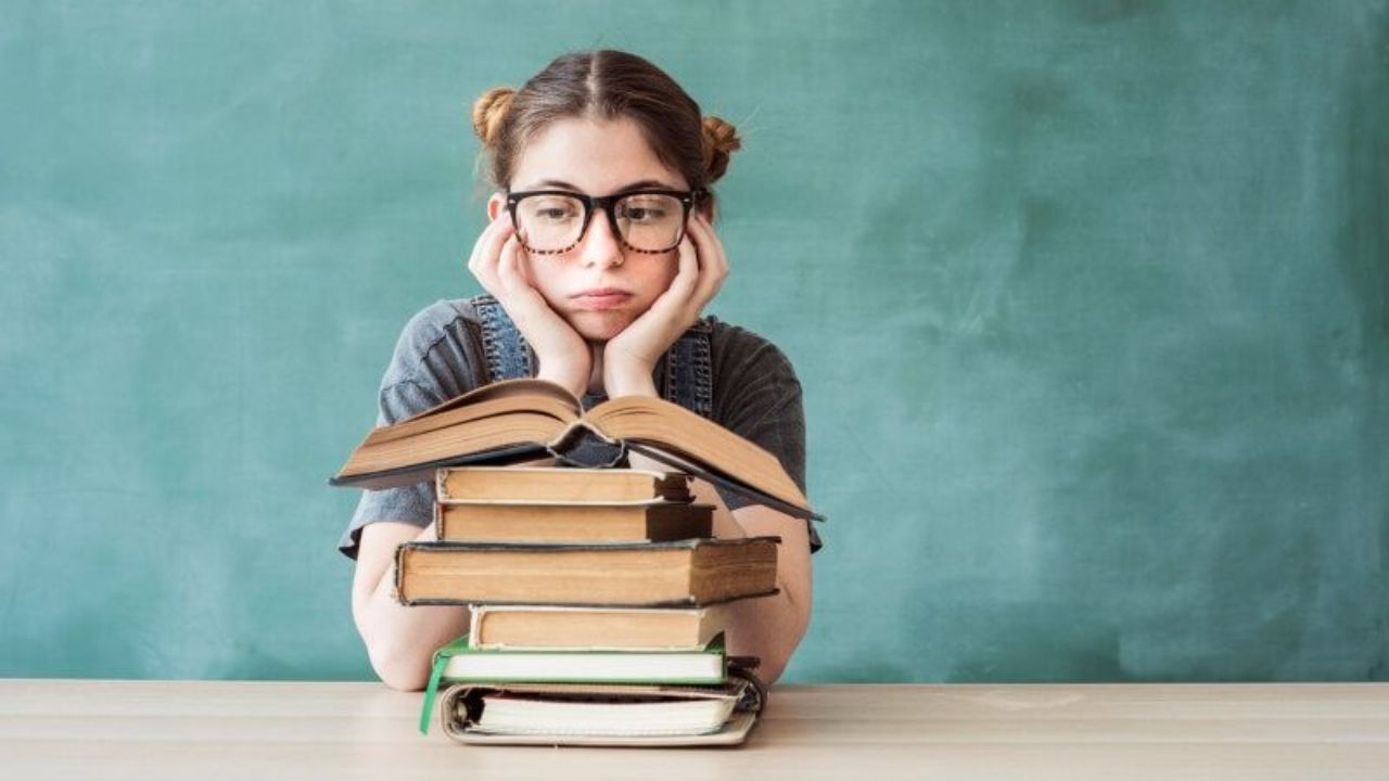 Student Stuyding