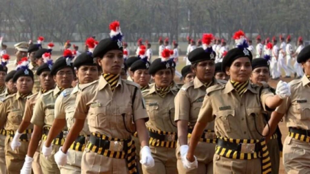 ज्वलंत मुद्दा Female constable