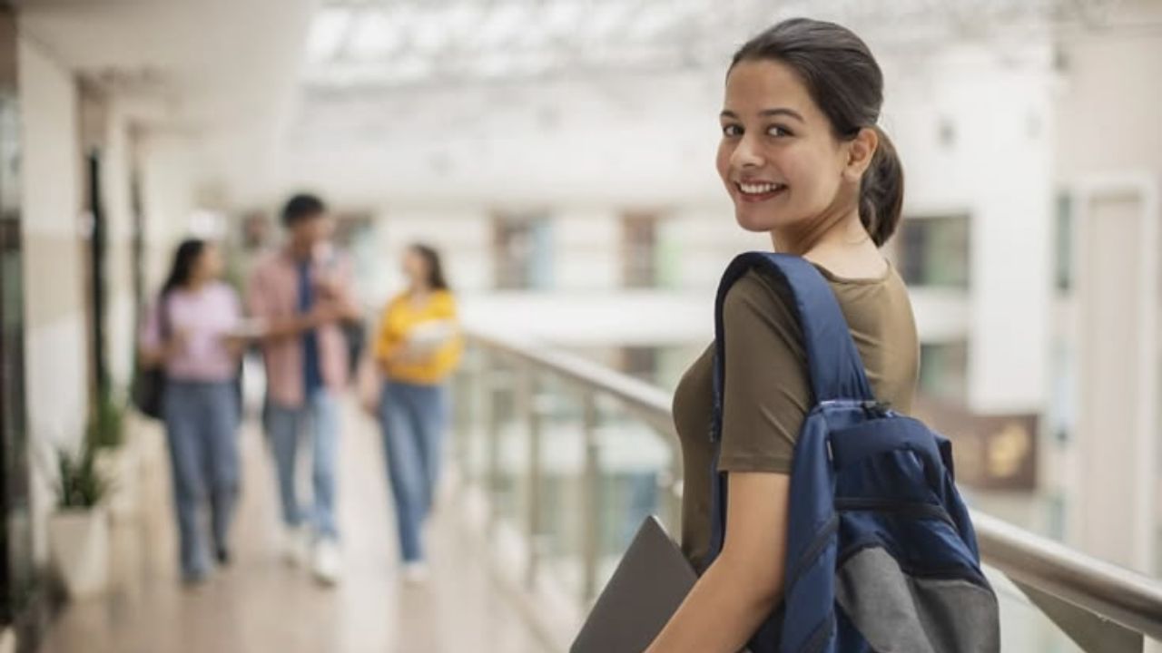 Abroad Jobs
